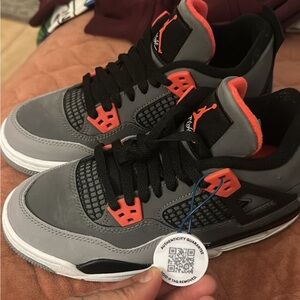 Selling bc the wrong size was bought and these have never been worn